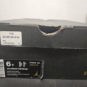 AIR JORDAN 11 RETRO BG